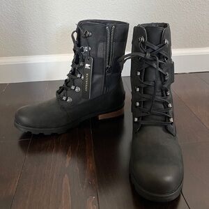 Sorel Emelie Conquest booth, Black Size 7 - NWT